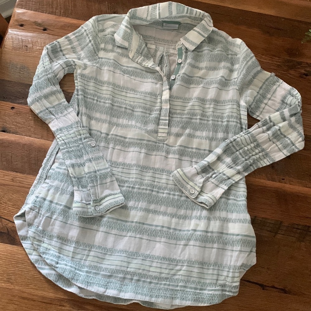 Columbia Womens Medium Light Wt 3/4 Button-Up Blouse Long Sleeve